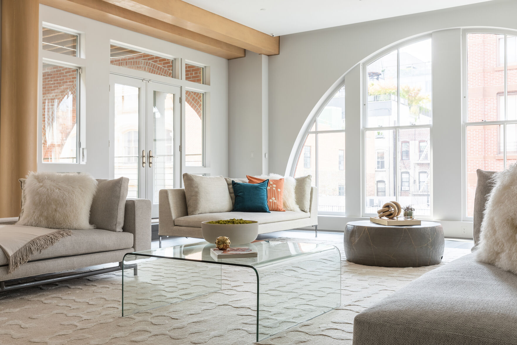 ATHOME-INTERIORS-FAUX-FUR-2-MCT